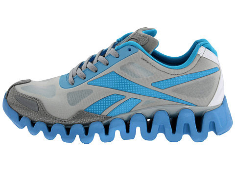 Le Reebok ZigZag avec sa semelle en qui lui a donné ce nom.