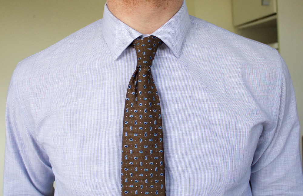 Cravate avec chemise premiere manche
