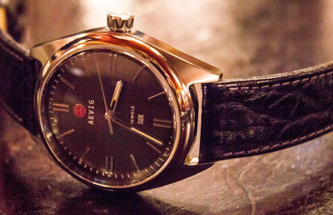 AEVIG Thor – Mixer le habillé et le sportif