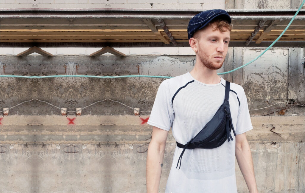 How To Wear Men's Fanny Packs in Style: An Easy Fashion Guide