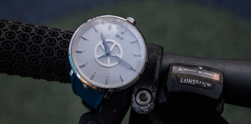 Adley FIXI-T1 watch on a bike handle