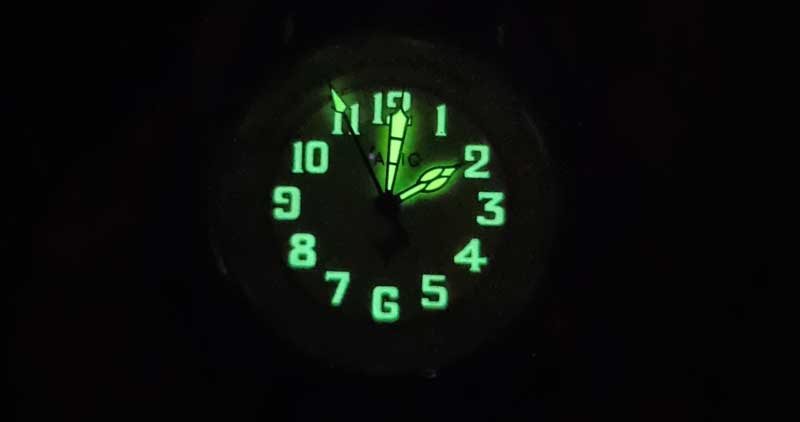 Vario Trench Medic Review  lume shot 