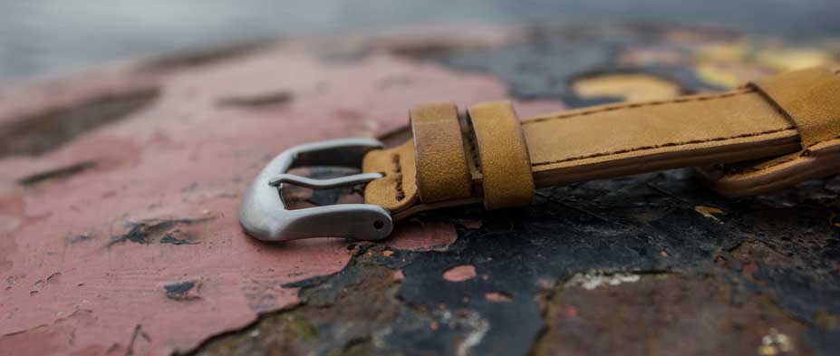 Vario Trench Medic Review strap